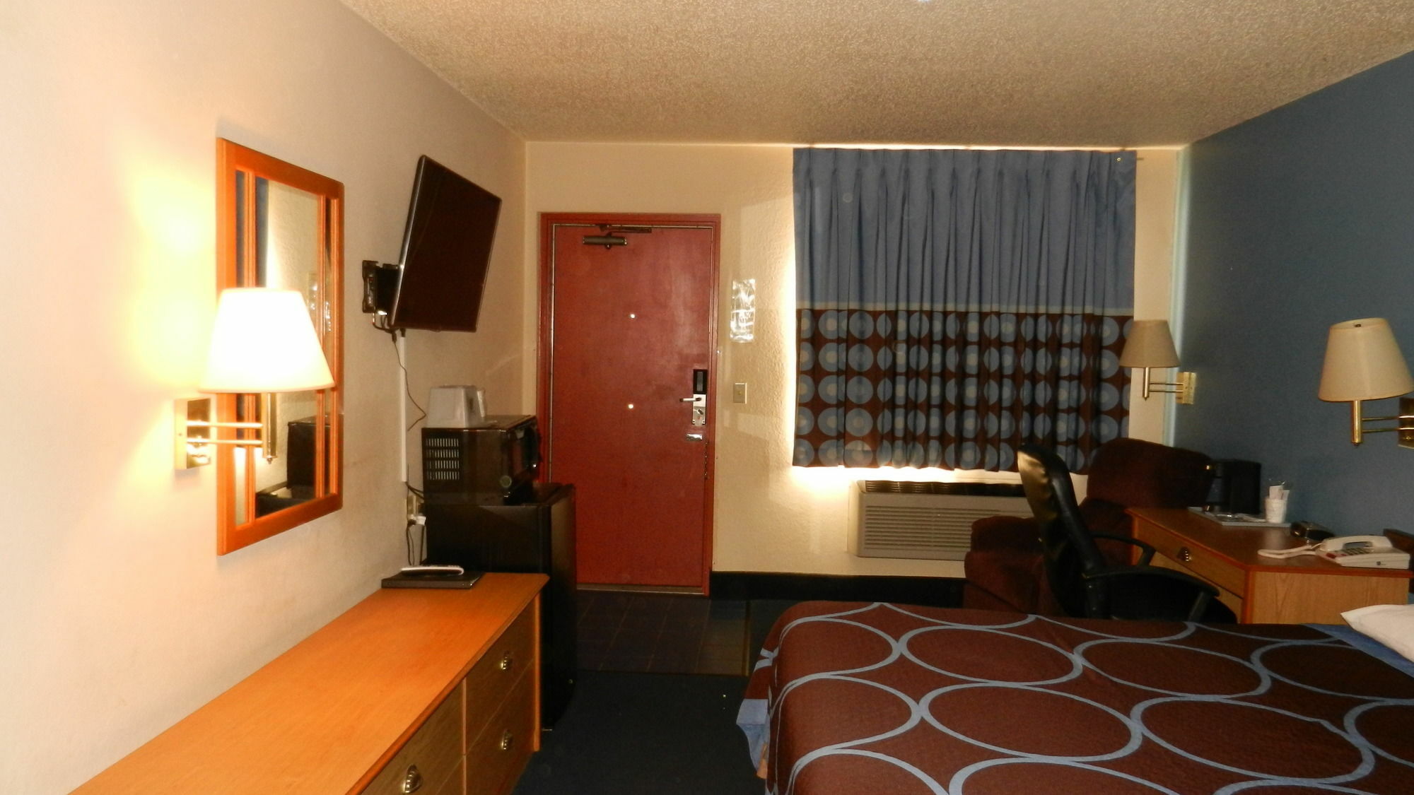 Super 8 By Wyndham Potosi Hotel Exterior photo