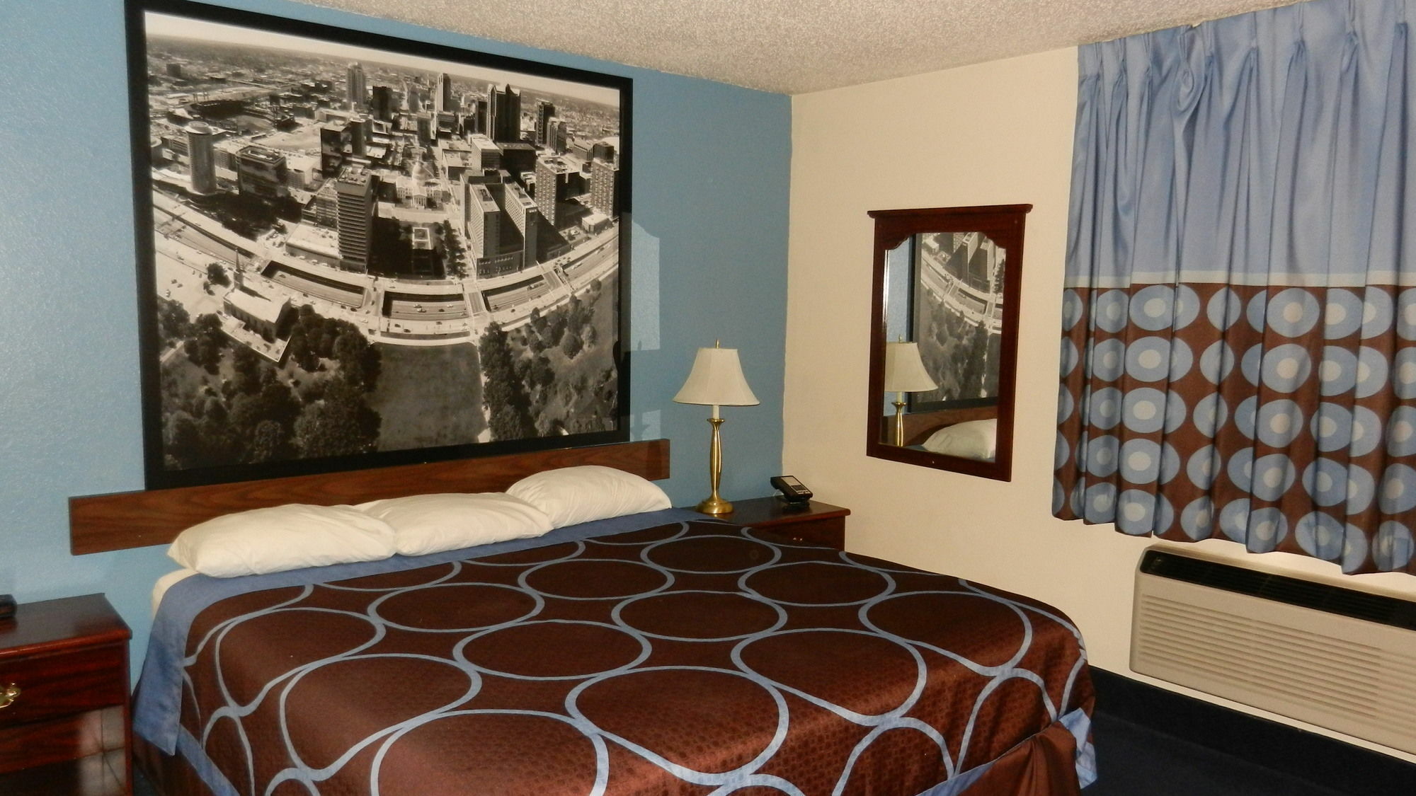 Super 8 By Wyndham Potosi Hotel Exterior photo