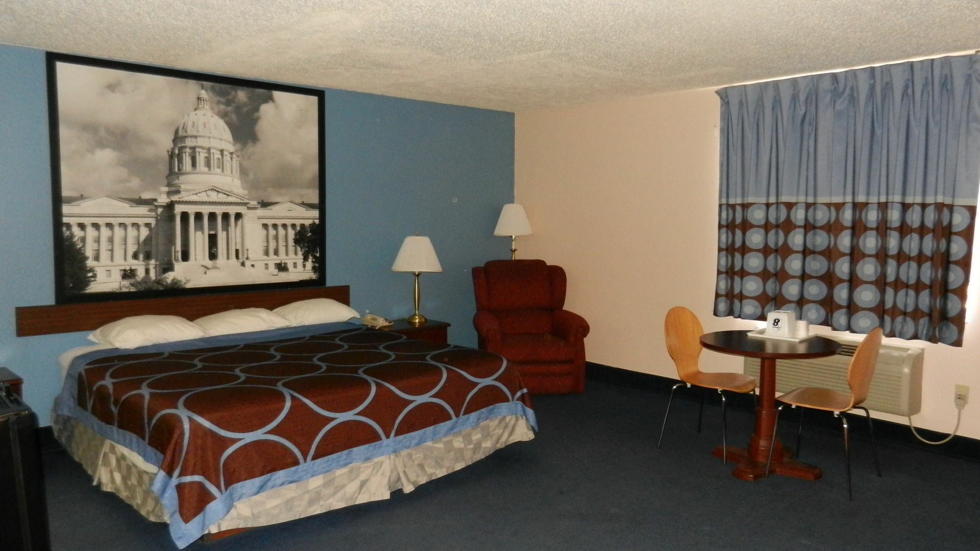 Super 8 By Wyndham Potosi Hotel Exterior photo